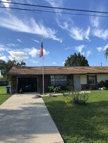 1300 Emerson Dr NE in Palm Bay, FL - Building Photo