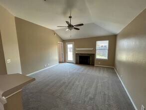 1604 Harness Raceway in Pflugerville, TX - Building Photo - Building Photo