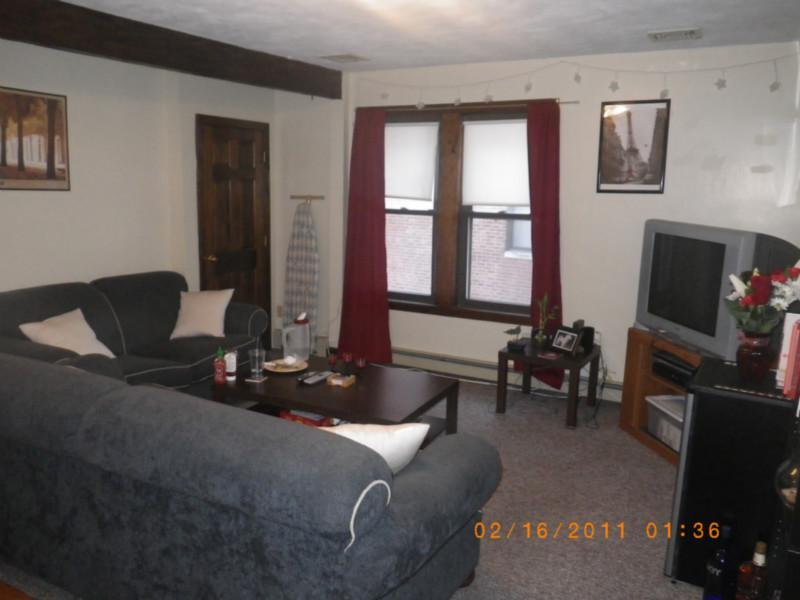 58 Leo M Birmingham Pkwy in Boston, MA - Building Photo
