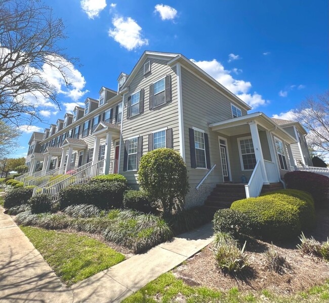 property at 4016 Colleton Ct