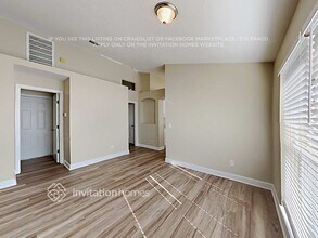 1228 Foxridge Pl in Melbourne, FL - Foto de edificio - Building Photo