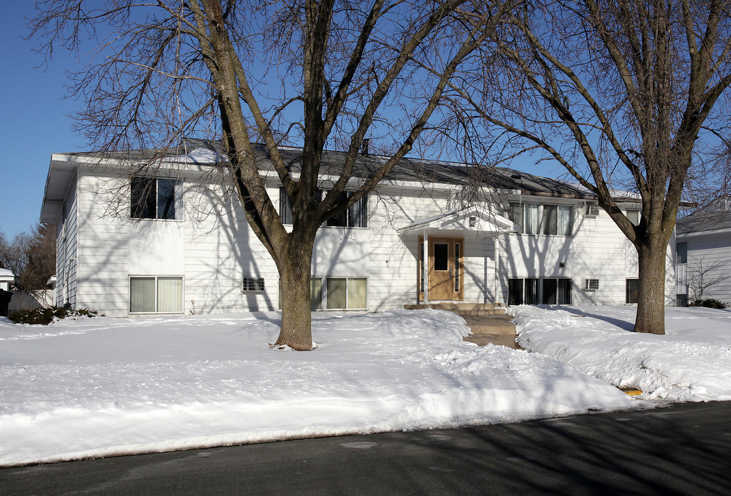 Centennial & Heritage Apartments in Farmington, MN - Building Photo