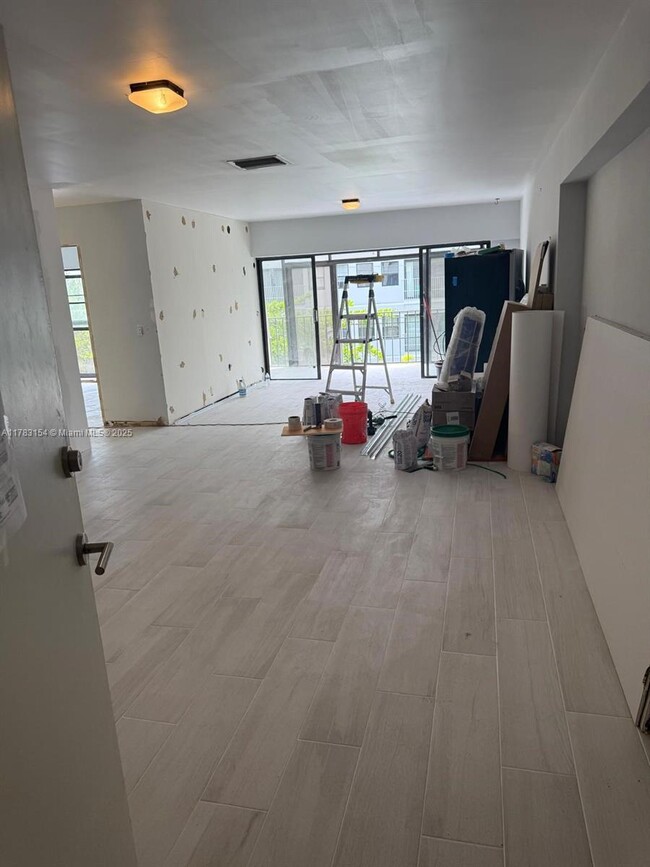 property at 575 Crandon Blvd