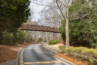 490 S Barnett Shoals Rd in Athens, GA - Building Photo - Building Photo