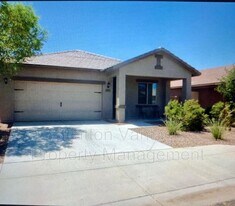 24531 W Mobile Ln in Buckeye, AZ - Building Photo