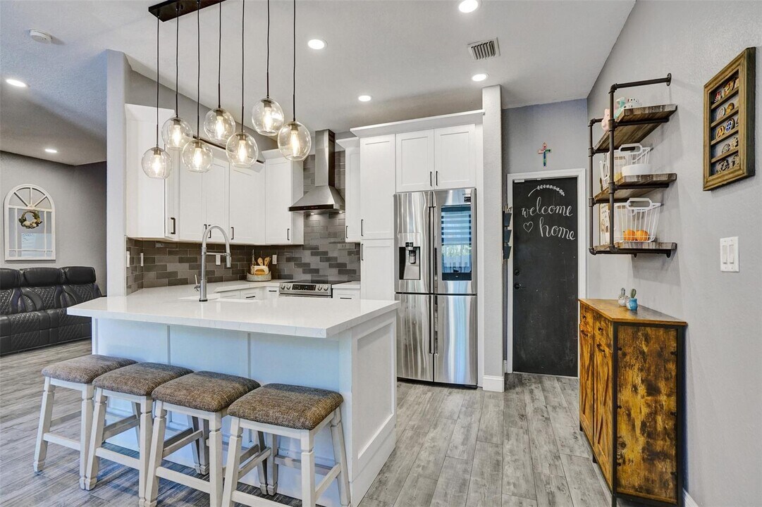 3467 SW 170th Ter in Miramar, FL - Building Photo