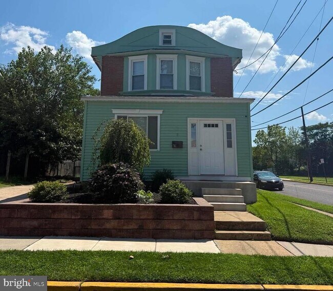 property at 2 E Mill Rd