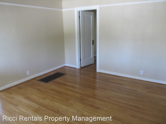 817 E Palm Ave in Orange, CA - Building Photo - Building Photo