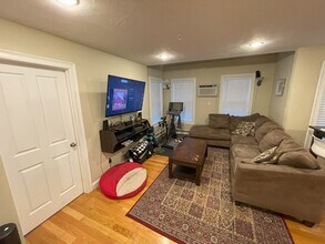 45 Catherine St in Boston, MA - Building Photo - Building Photo