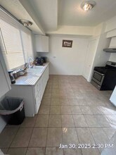 74 S Anderson Ave in Pontiac, MI - Building Photo - Building Photo