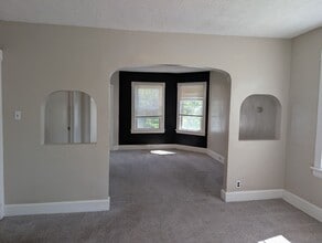 1476 W 107th St in Cleveland, OH - Building Photo - Building Photo