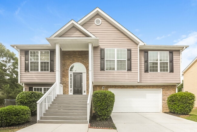property at 2452 Temple View Dr