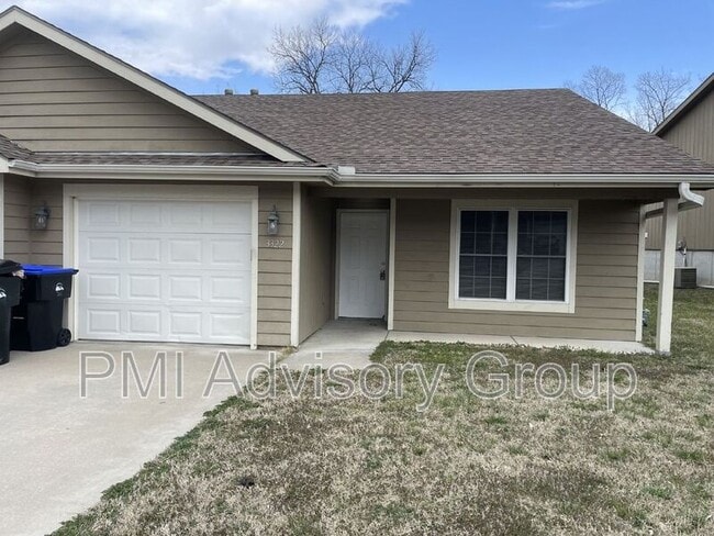 property at 3322 SE Taurus Ave