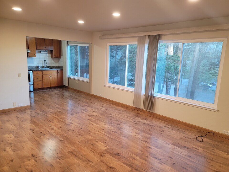 132 Locksley Ave, Unit 3 in San Francisco, CA - Building Photo