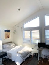 202 Dimmick Ave, Unit 2 in Venice, CA - Building Photo - Building Photo