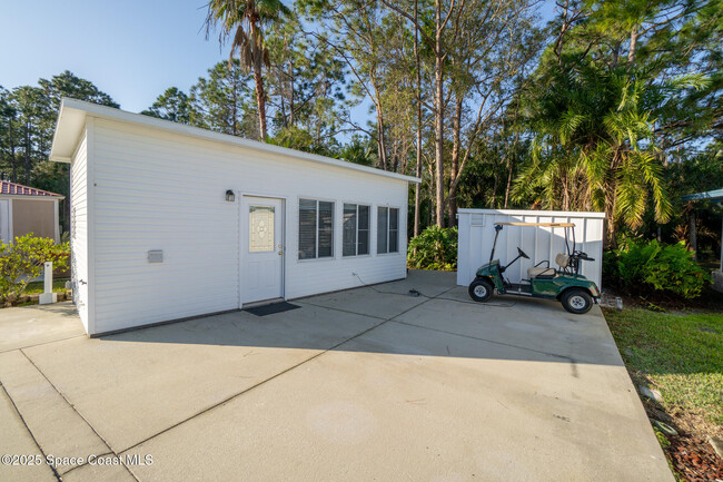 373 Plantation Dr in Titusville, FL - Building Photo - Building Photo