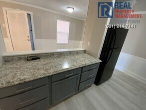 8600 Winston Dr in Little Rock, AR - Building Photo - Building Photo