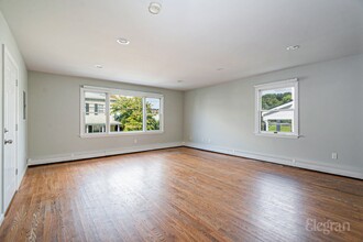 36 Devoe St in Dobbs Ferry, NY - Building Photo - Building Photo