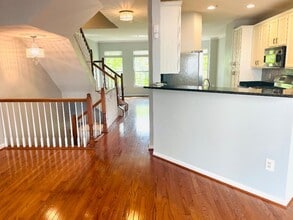 5459 Patuxent Knoll Pl in Alexandria, VA - Foto de edificio - Building Photo