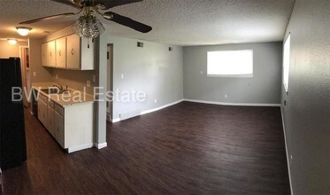 190 E Highline Cir-Unit -APT 105 in Centennial, CO - Building Photo - Building Photo