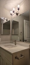 1625 Kent Des Moines Rd in Des Moines, WA - Building Photo - Building Photo