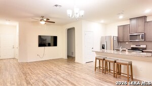 1123 Loma Mesa in San Antonio, TX - Building Photo - Building Photo