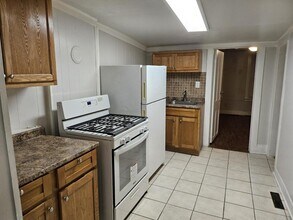 1108 Barrett St in Schenectady, NY - Building Photo - Building Photo