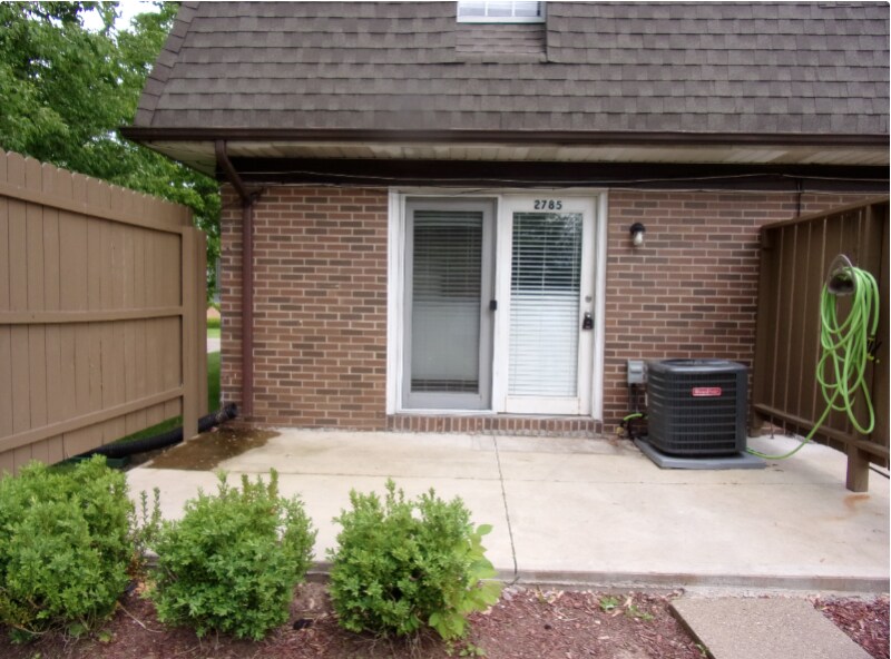 2777 Kipling Ave NW in Massillon, OH - Building Photo