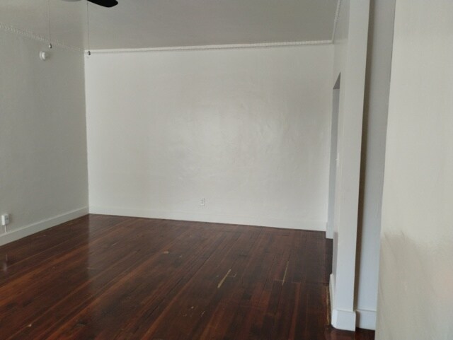 901 S Kingsley Dr in Los Angeles, CA - Building Photo
