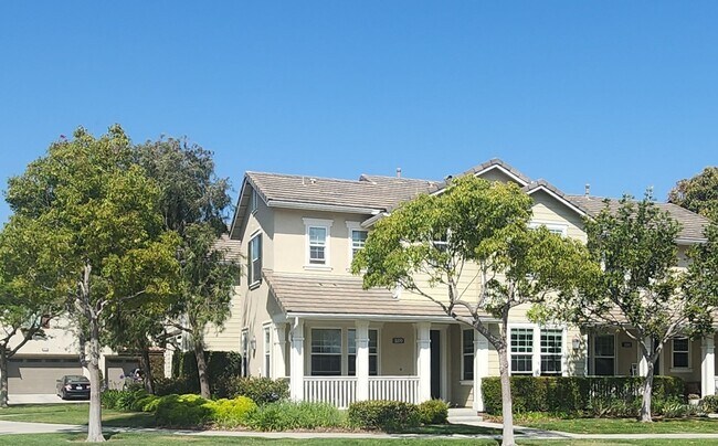 3270 N Oxnard Blvd in Oxnard, CA - Building Photo - Building Photo