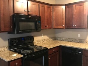 3181 W Sexton St in Springfield, MO - Building Photo - Building Photo