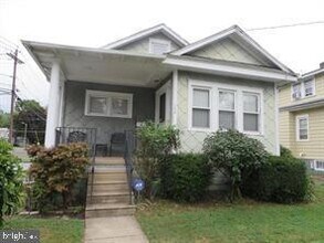 703 Willitts Ave in Audubon, NJ - Building Photo - Building Photo