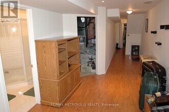 619 Wild Ginger Ave in Waterloo, ON - Building Photo - Building Photo