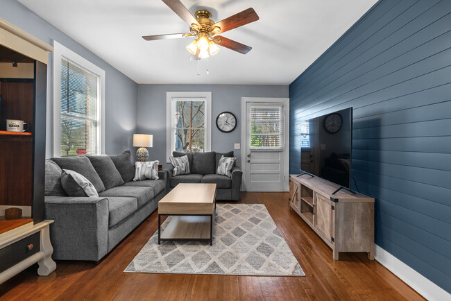 305 Pennington St in South Hill, VA - Building Photo - Building Photo