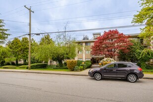 Lilliana Court in Burnaby, BC - Building Photo