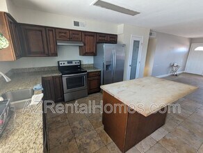 2263 W Peralta Ave in Mesa, AZ - Building Photo - Building Photo