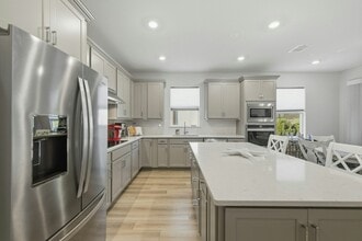 5584 SW 85th Ave Rd in Ocala, FL - Building Photo - Building Photo