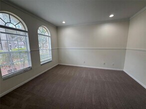 8132 Brinegar Cir in Tampa, FL - Building Photo - Building Photo