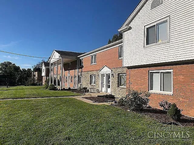 property at 1331 Le Mar Dr