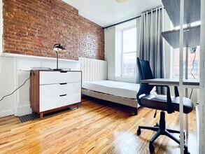 Furnished room/NOT APARTMENT in Brooklyn, NY - Building Photo - Building Photo