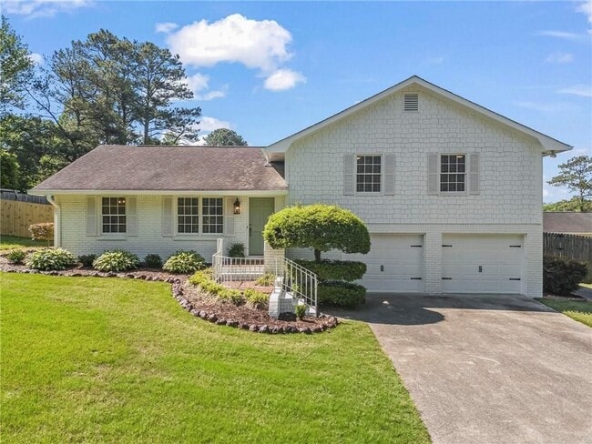 property at 37 Skyview Cir