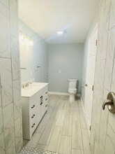 628 Hills Blvd in Port Orange, FL - Foto de edificio - Building Photo