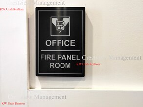 230 E Broadway in Salt Lake City, UT - Foto de edificio - Building Photo