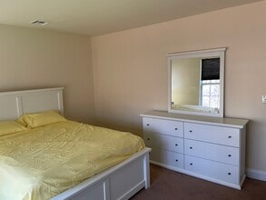 25 Chauncey Ln in Coram, NY - Building Photo - Building Photo