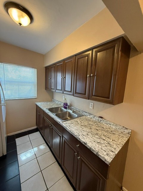 3907 NW 30th Terrace in Lauderdale Lakes, FL - Building Photo - Building Photo