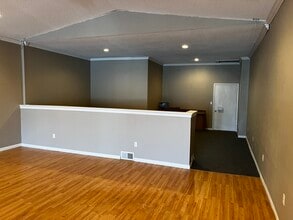 101 Elm St in Claremont, MN - Building Photo - Building Photo