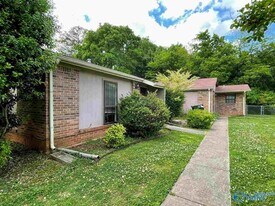 111 Westscott Dr in Madison, AL - Building Photo