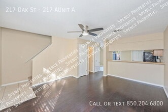 217 Oak St SE in Fort Walton Beach, FL - Building Photo - Building Photo