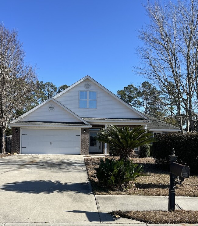 property at 82 Saddlebrush Rd