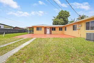 532 SW 79th Ave in Miami, FL - Building Photo